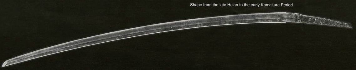 Japanese sword shape late Heian to early Kamakura period