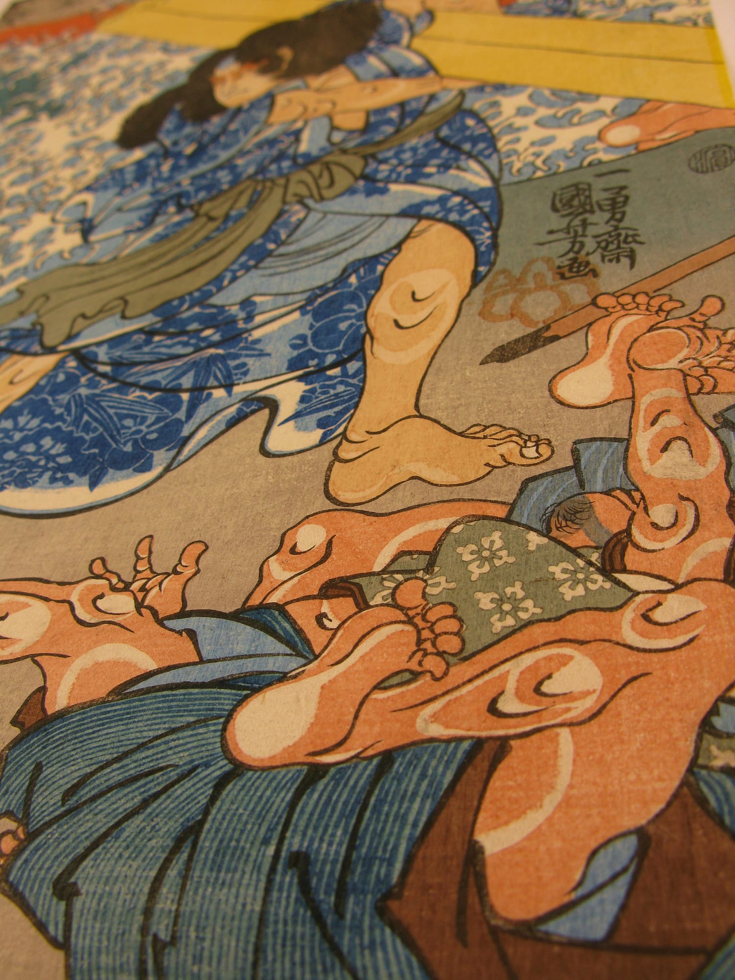 Kuniyoshi woodblock print - triptych - Mountain mist - detail 03