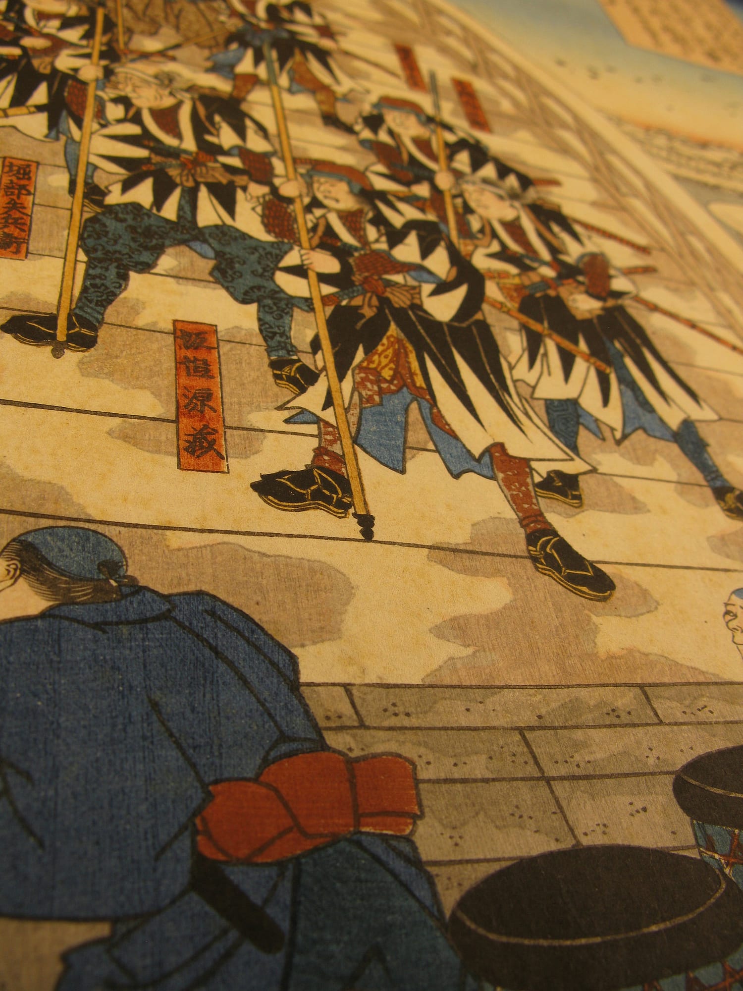 Kuniyoshi woodblock print 47 ronin cross the bridge - detail3