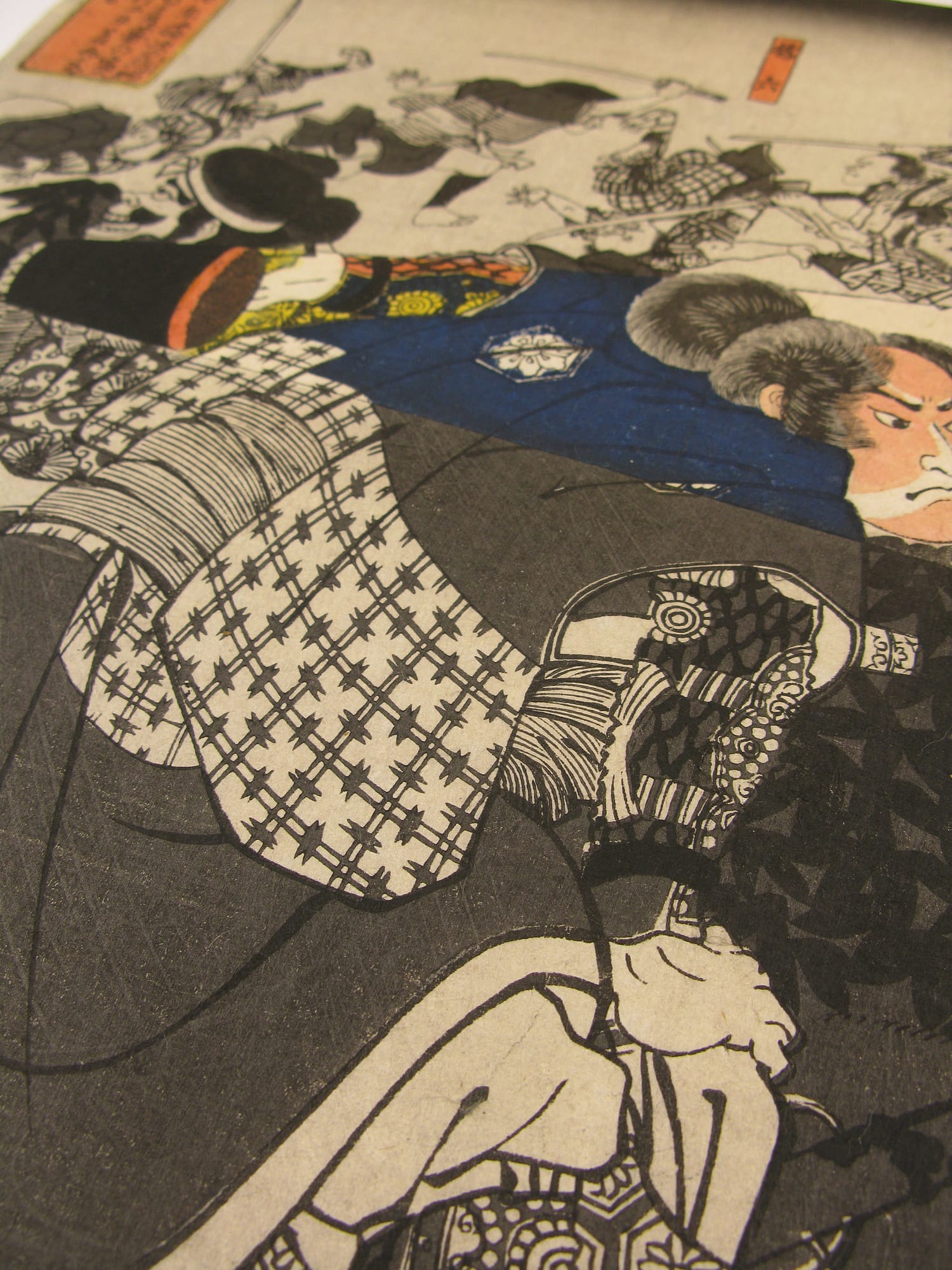 Kuniysohi woodblock print Yoshitsune fighting Chohan at the inn detail